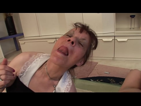 ❤️ Deux grands-mères et un grand-père font une partie à trois ❤️❌ Salopes  at fr.porngifmag.ru ☑