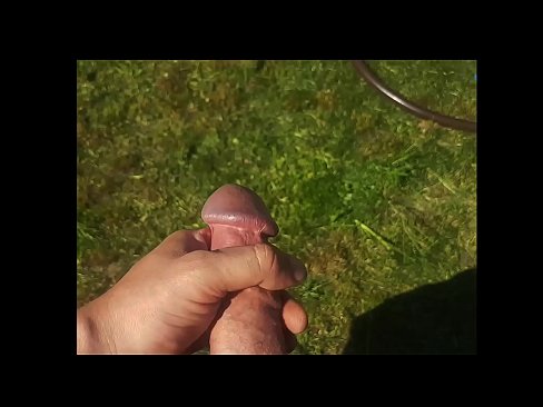 ❤️ Une chaudasse se fait baiser la chatte rose et jouit avec une giclée dans un jardin d'été... ❤️❌ Salopes at fr.porngifmag.ru ☑